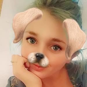 Meet your Posher, Lindsey